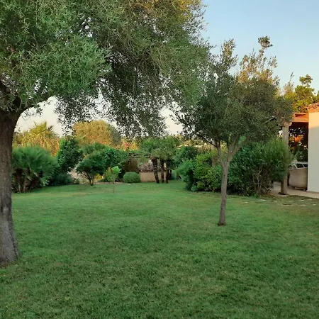 Casa Vacanze Il Pino, *