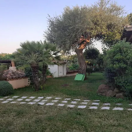 Casa Vacanze Il Pino, Holiday home *