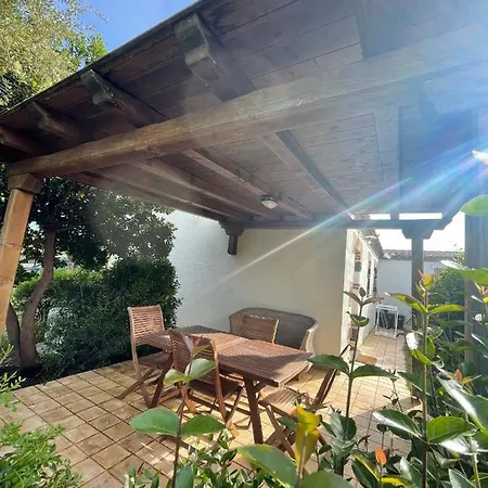 Casa Vacanze Il Pino, Holiday home Orosei