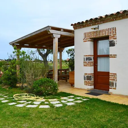 Casa Vacanze Il Pino, Holiday home Orosei